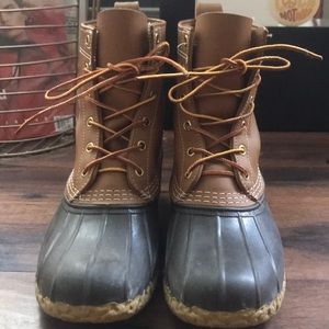 Women’s bean boot 8”